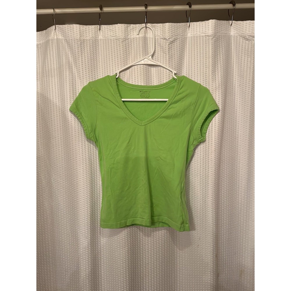 flattering green small top